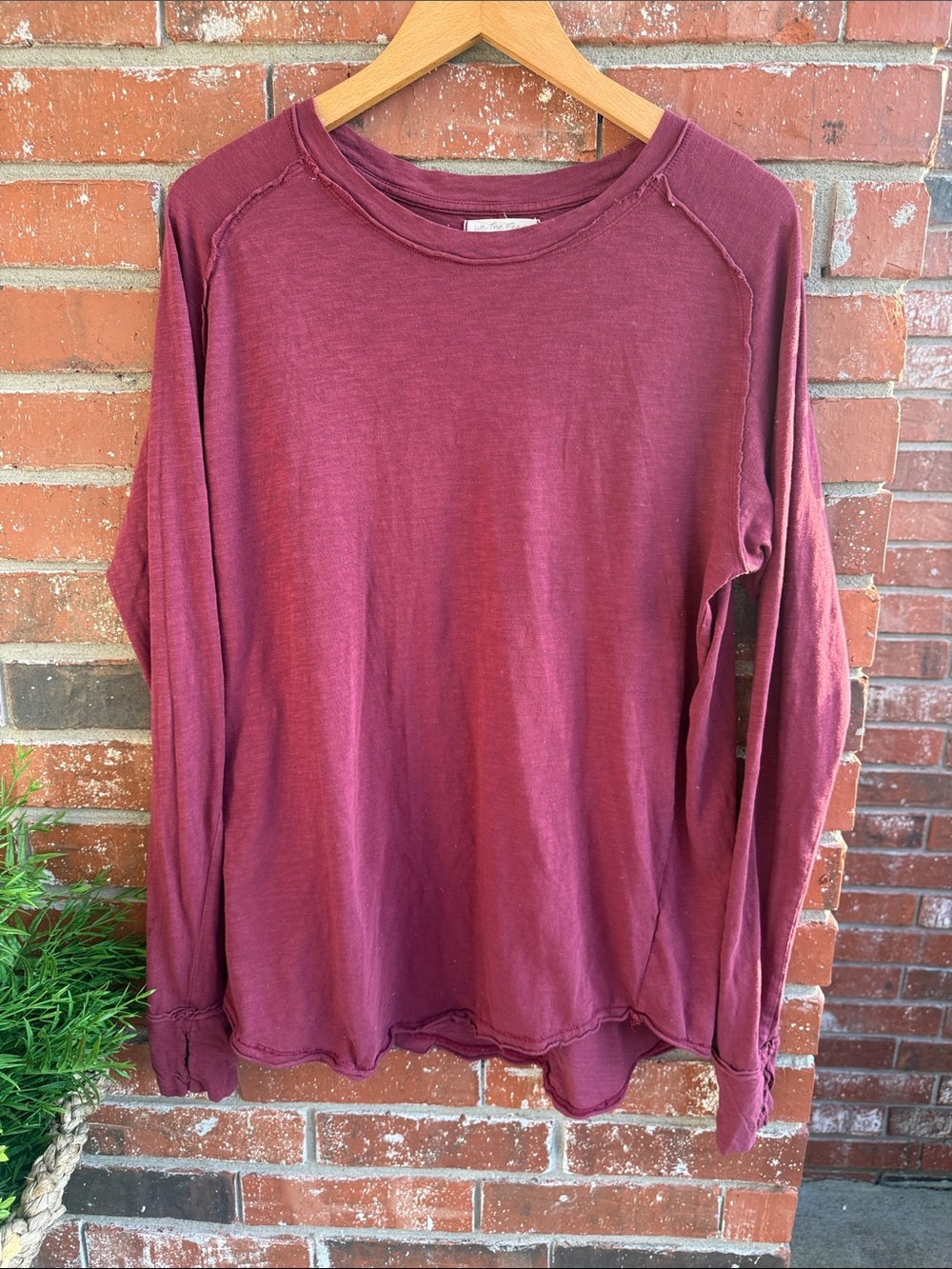 Women’s Long Sleeve Crewneck Top - Burgundy
